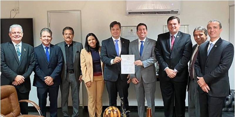 Felipe Leitão assume a liderança do G11 por unanimidade e diz que grupo manterá agenda positiva