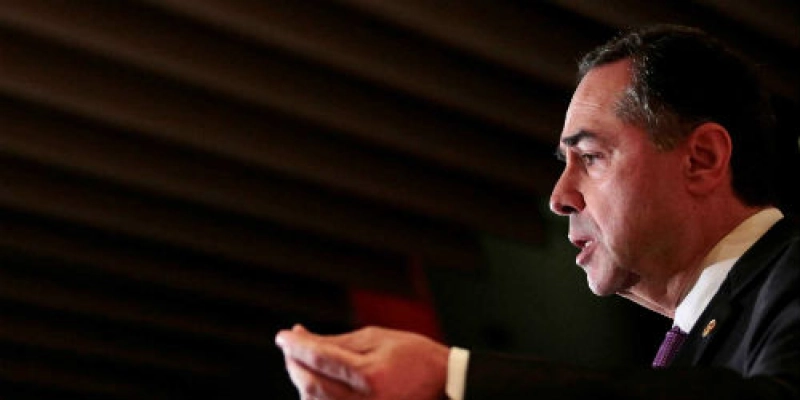 Barroso nega registro da candidatura de Lula à Presidência