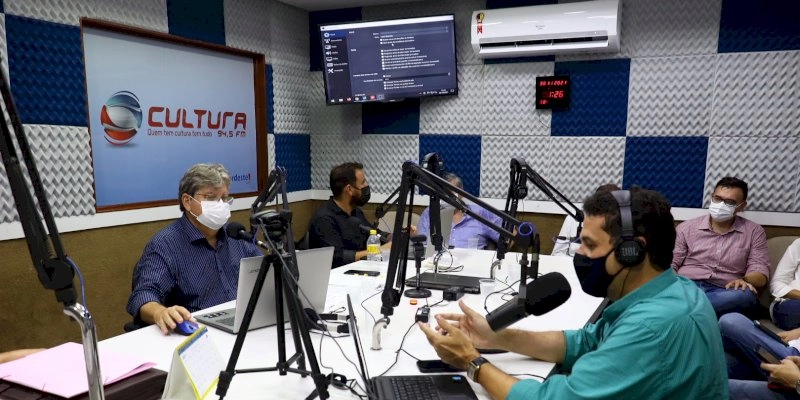 Governador assina PL para garantir integralidade do salário a profissionais da segurança reformados