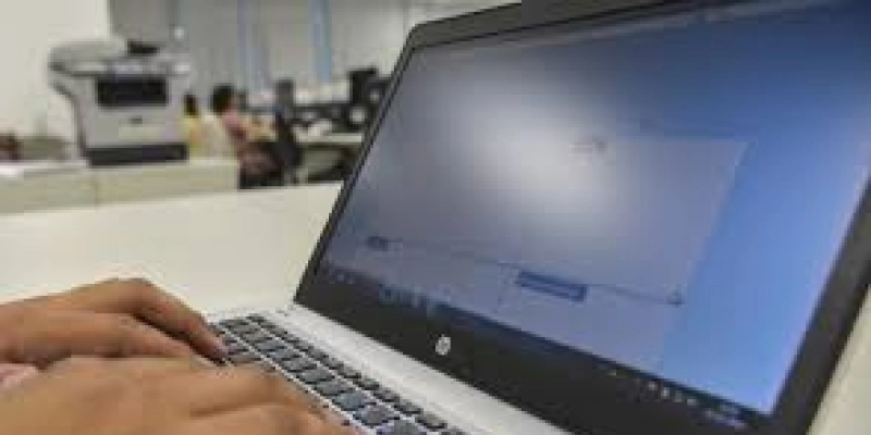 Em maio, 13,3% das pessoas ocupadas exerceram teletrabalho