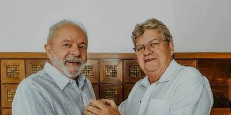 Lula garante a João conclusão da triplicação da BR-230, entre Cabedelo e Oitizeiro, parada pelo DNIT