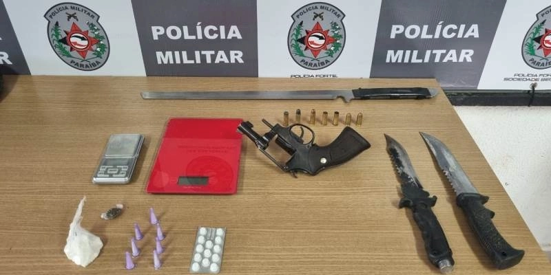 Polícia  frustra novos crimes e apreende arma de fogo e drogas