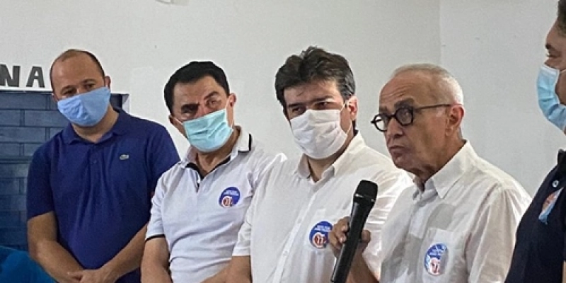 Wilson Santiago participa de plenária de Cícero Lucena no Bancários e assume compromisso de ajudar Prefeitura de João Pessoa em Brasília