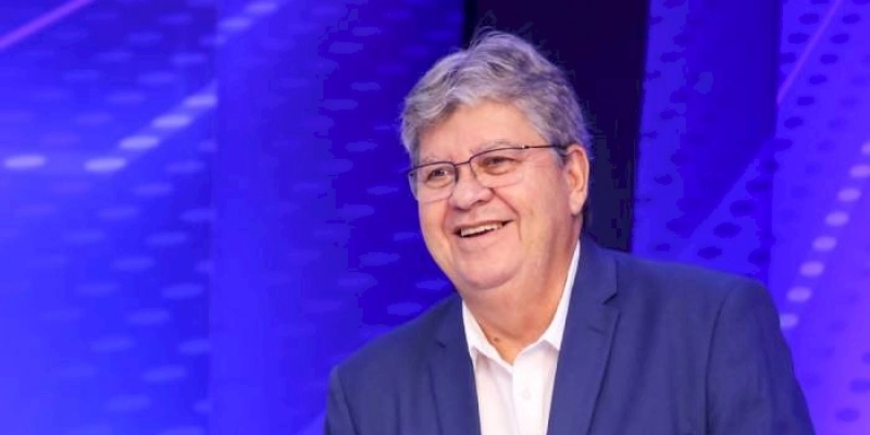 Governador destaca potencial do Nordeste e avalia programa voltado para a educação técnica em entrevistas à Folha de S.Paulo e Valor Econômico
