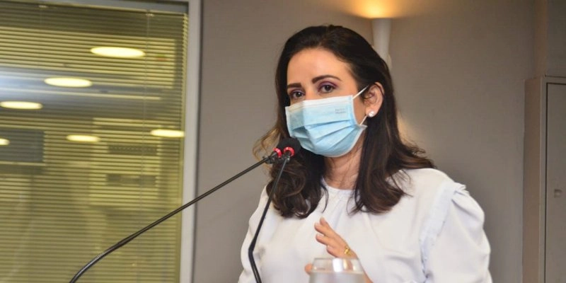 Pollyanna Dutra alerta para importância do debate sobre as mudanças climáticas e destaca potencial energético da PB