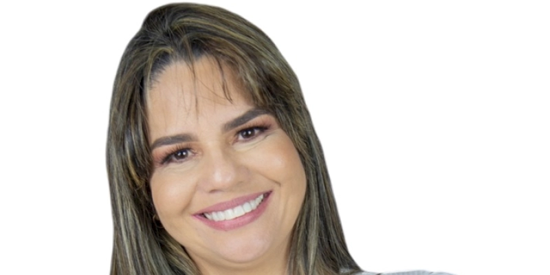 Prefeita do Conde tem prazo de 10 dias para responder denunciar ao MP que investiga servidores fantasmas em seu Gabinete 