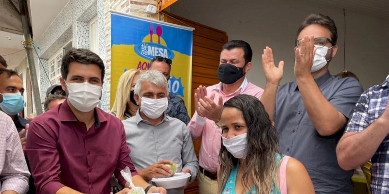 Wilson Filho acompanha início do programa Tá na Mesa em Tavares e destaca pavimentação da PB-356