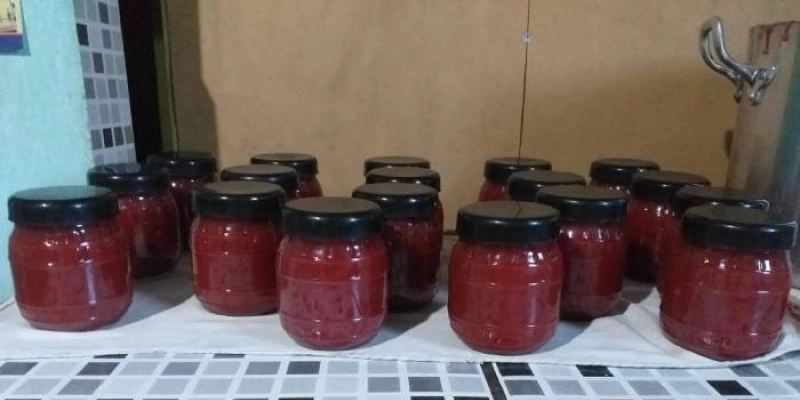 Com orientação da Empaer, agricultor investe na produção de doces