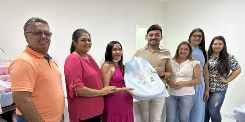 Prefeitura abre programação de ações com a entrega de enxovais através do Programa Meu Bebê, em Sousa