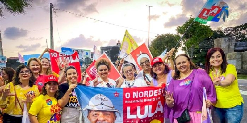 Movimento de mulheres se une em apoio a João Azevêdo e Lula na Paraíba