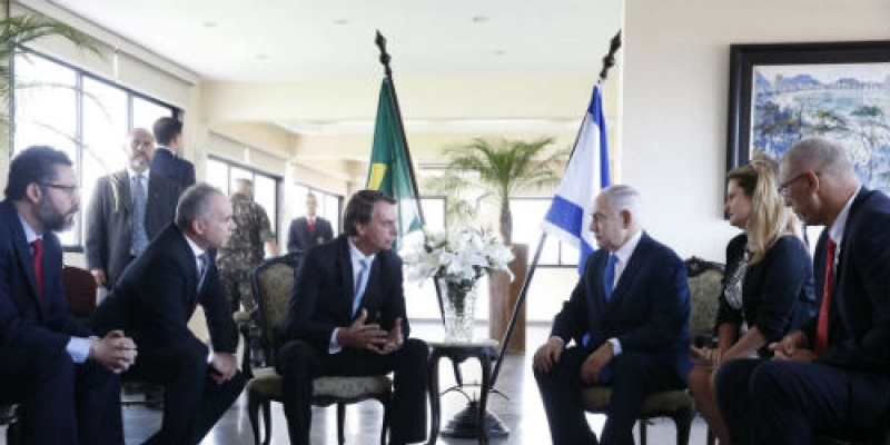 Bolsonaro diz que Brasil e Israel devem aprofundar parcerias no futuro
