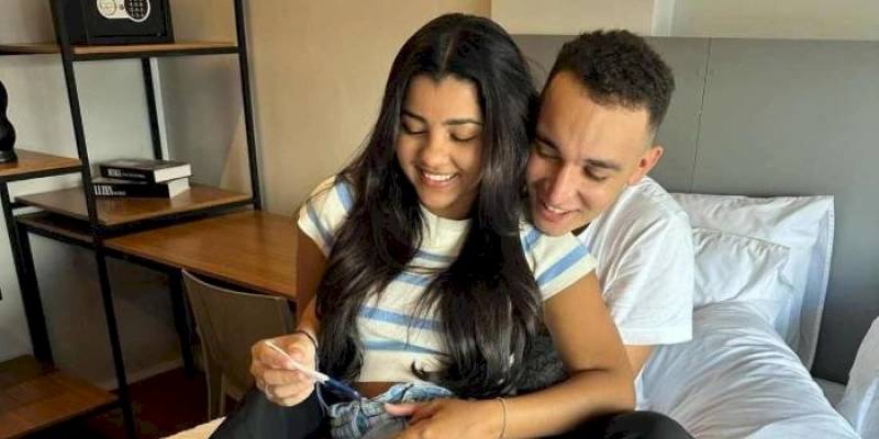 João Gomes e Ary Mirelle anunciam gravidez através das redes sociais; confira