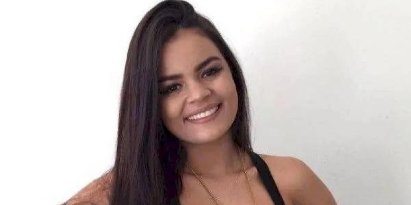 Cantora uiraunense, Danieze Santiago, se envolve em grave acidente no Ceará; esposo fica ferido e outra pessoa morre