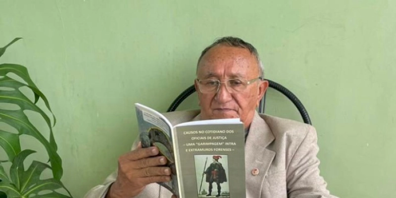 Autor de “Causos no Cotidiano dos Oficiais de Justiça” convida colegas à coautoria na nova edição do livro