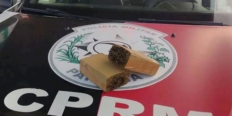 Polícia Militar apreende aproximadamente 1kg de substância semelhante a maconha