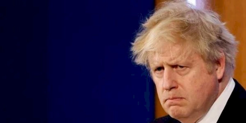 Após pressão, 1º ministro da Britânico renuncia cargo nesta quinta