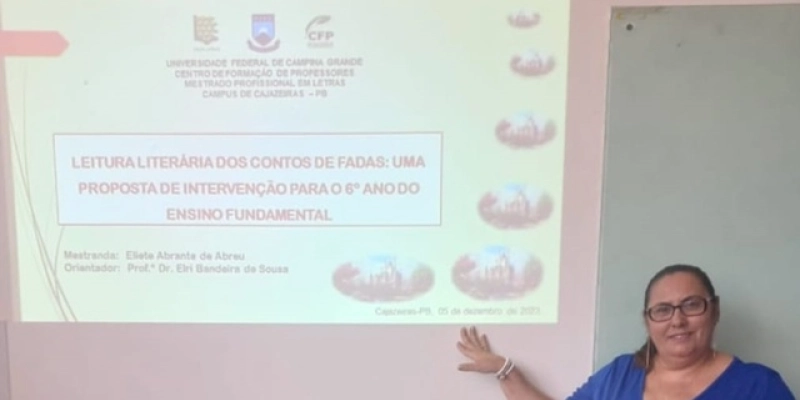 Professora batistense Eliete Abrantes de Abreu é aprovada com louvor em mestrado na UFCG