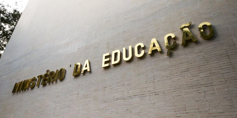 PGR é contra suspensão dos efeitos de Portaria do MEC que autoriza faculdades a ofertar cursos técnicos