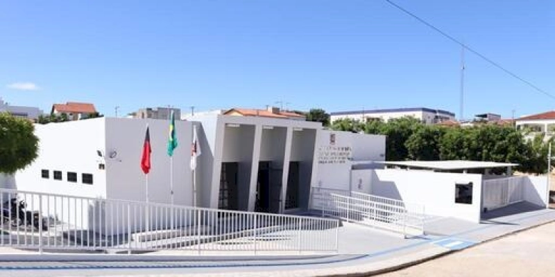 PGJ entrega obra de reforma da Promotoria de Justiça de Pombal