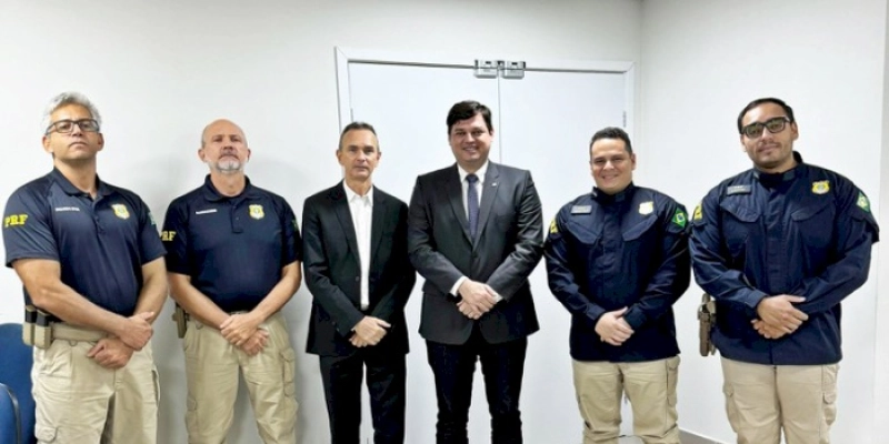 Deputados Estaduais visitam PRF na Paraíba para discutir segurança nas rodovias e proteção animal