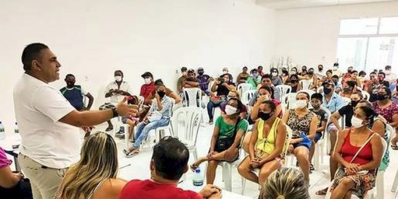João Neto realiza mais uma entrega da parcela do Programa de Garantia e Valorização Social à famílias de baixa renda de Aparecida