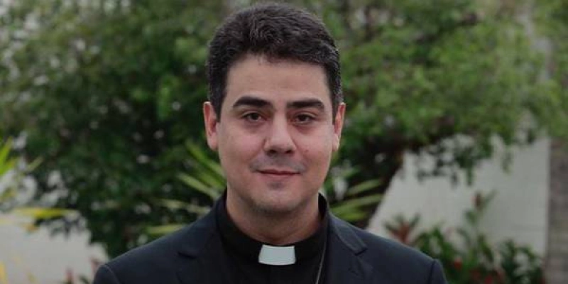 MP diz que Afipe fez negócios milionários com ‘laranjas’ para comprar imóveis a parentes e amigos do Padre Robson