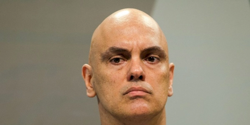 Moraes concede liberdade provisória a Mauro Cid e autoriza delação premiada