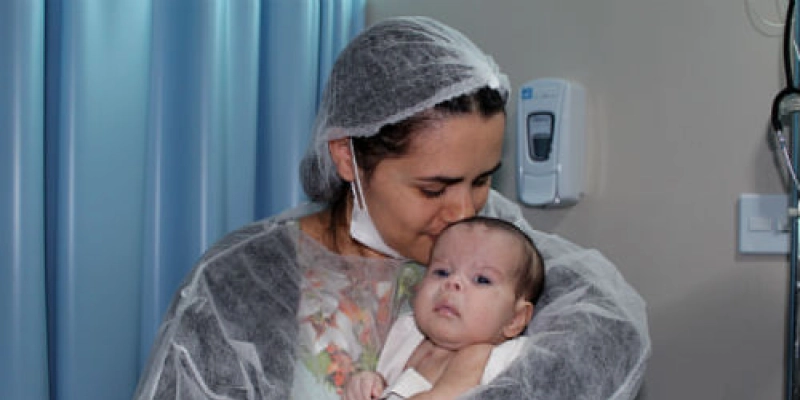 Bebê cardiopata é o primeiro paciente de 2019 a receber alta no Hospital Metropolitano