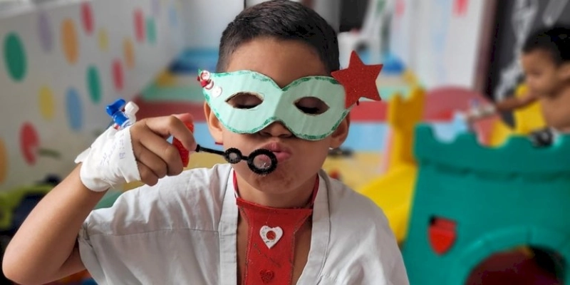 Crianças internadas no Trauma de João Pessoa participam de programação especial de carnaval