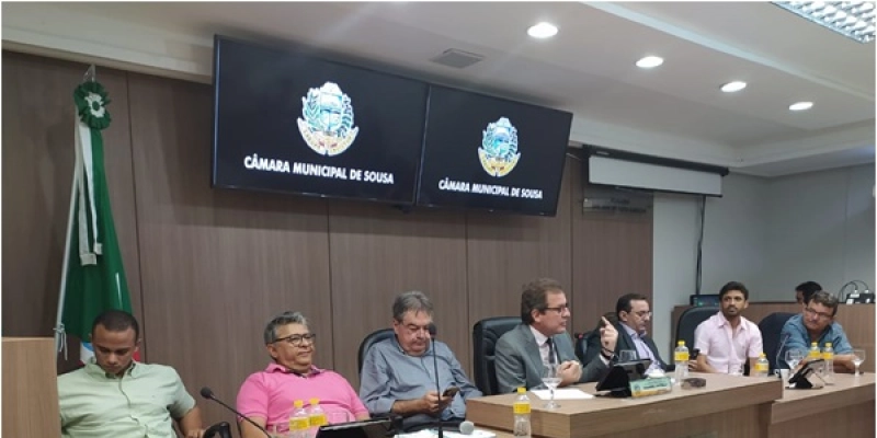 Na última coletiva do ano, Tyrone anuncia ações e inaugurações para o mês de dezembro em Sousa