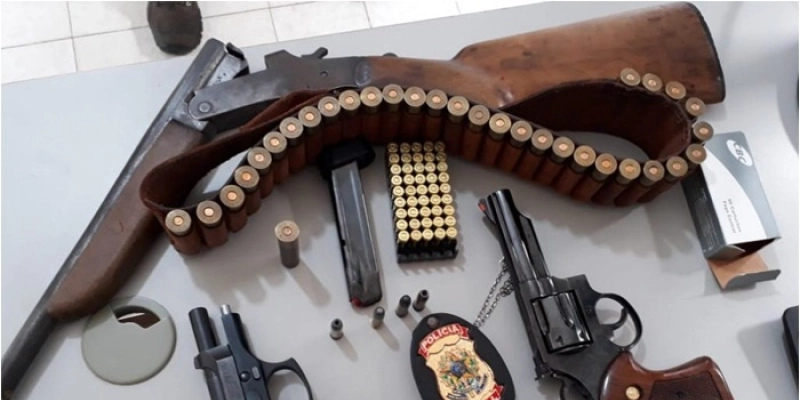 NESTA QUINTA - Policiais Civis da 19ª Seccional em Sousa apreendem três armas de fogo no município de Pombal