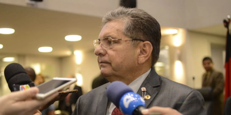 Adriano participa de encontro de presidentes de Assembleias Legislativas no Maranhão
