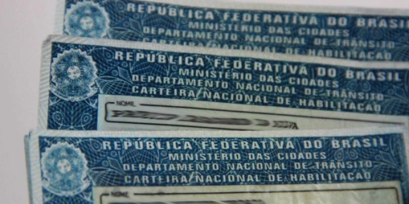 Ministério das Cidades revoga mudanças na renovação da CNH