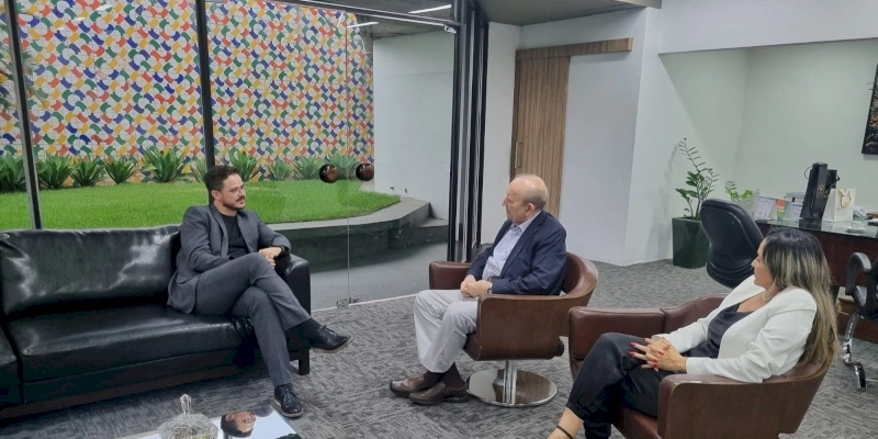 Presidente da FIEPB, Francisco Gadelha recebe superintendente de Educação do SESI Nacional