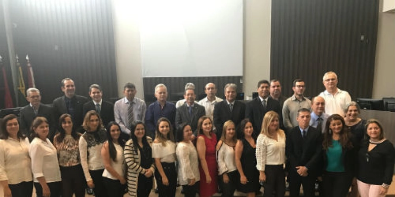 Oficiais de Justiça concluem Curso de Formação e Capacitação de Mediadores e Conciliadores