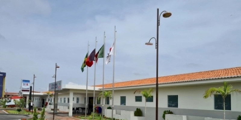 Problema elétrico acarreta incêndio em ala clinica do Hospital Regional de Sousa,  pacientes são transferidos para Patos, e Cajazeiras durante a madrugada; Vídeo