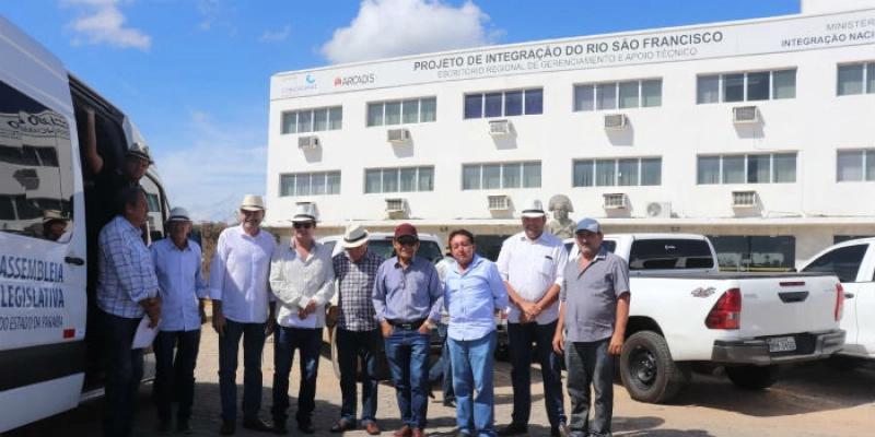 Caravana da ALPB constata atrasos e águas do Eixo Norte da transposição só devem chegar à Paraíba no final de 2020