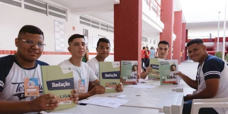 Em Sousa, Se Liga no Enem Festival reúne 600 estudantes da rede estadual de ensino