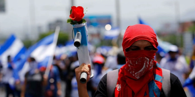Documentarista brasileira é deportada após ter sido detida na Nicarágua
