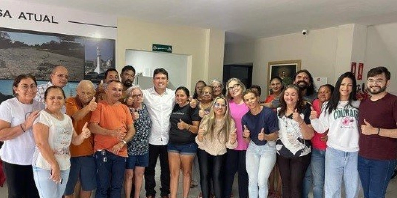 Helder Carvalho inicia transição da Chefia de Gabinete durante despedida emocionante na Casa de Sousa
