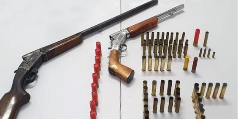 Polícia prende dois suspeitos e apreende armas de fogo durante Operação Encova