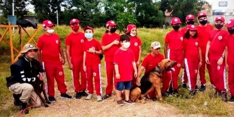 Alunos da rede municipal de Aparecida participaram do Projeto Bombeiro Mirim, do Corpo de Bombeiros Militar