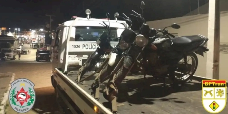 Duas motocicletas roubadas são recuperadas em ação da polícia militar 