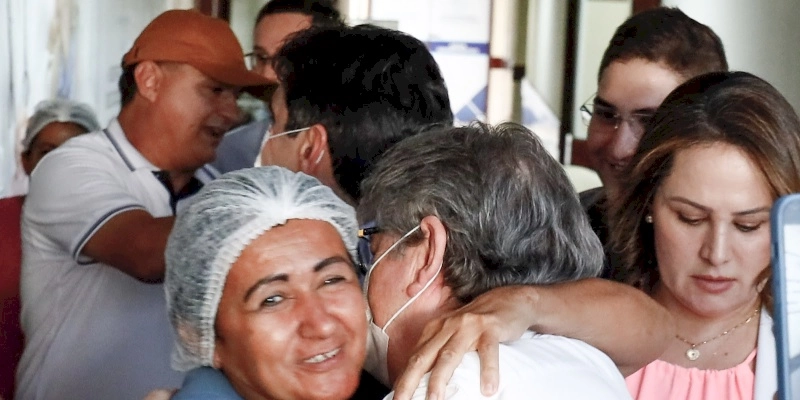 João Azevêdo entrega UTI do Hospital Regional de Catolé do Rocha e autoriza mais serviços de saúde para o município e região