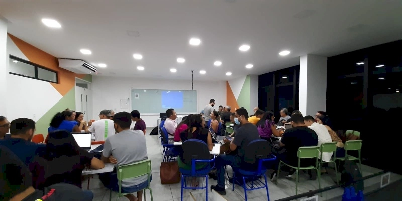 SESI realiza curso de Avaliação do SAEB para professores da Rede Municipal de Patos