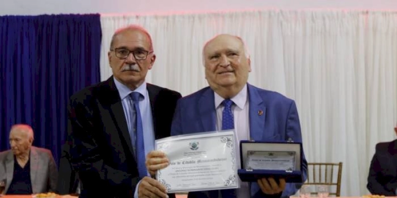 Nominando Diniz lembra José Américo ao receber o “Título de Cidadão” no município de Massaranduba
