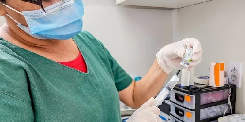 Hospital Edson Ramalho realiza mais de 100 aplicações de soro antirrábico e imunoglobulina antirrábica no primeiro trimestre
