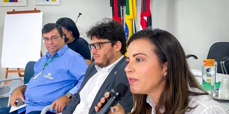Secretaria da Receita se reúne com representantes de cooperativas com intermediação da deputada Pollyanna Dutra