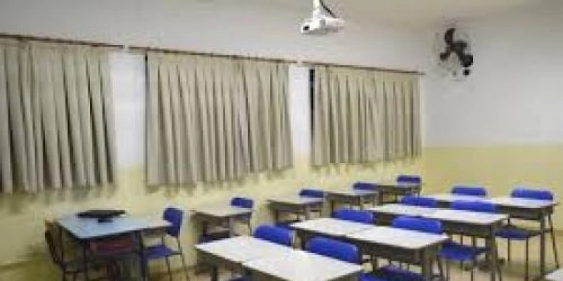 Estado da Paraíba deve realizar reformas em escola no município de Bayeux