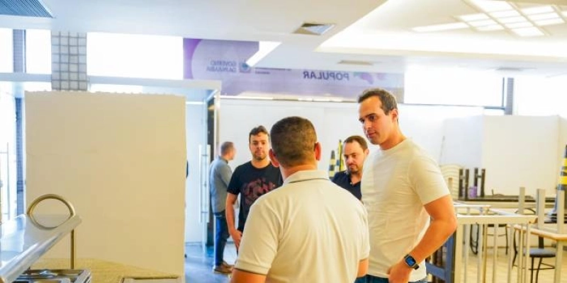 Vice-governador visita nova instalação do Restaurante Popular do Governo da Paraíba em Campina
